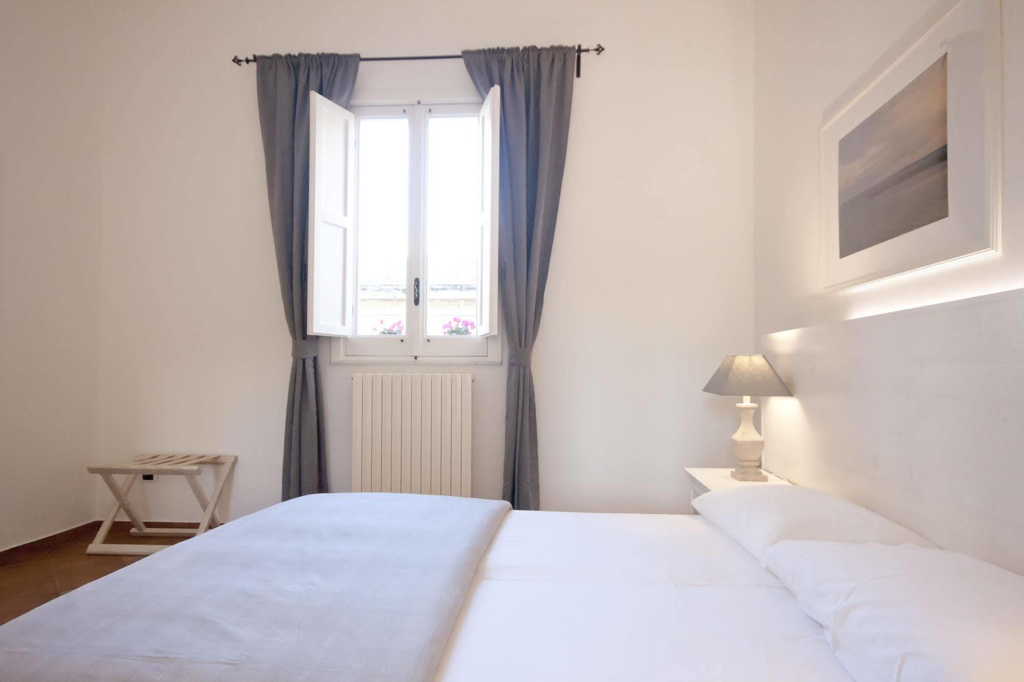 And So Bed and Breakfast Lecce Eksteriør billede