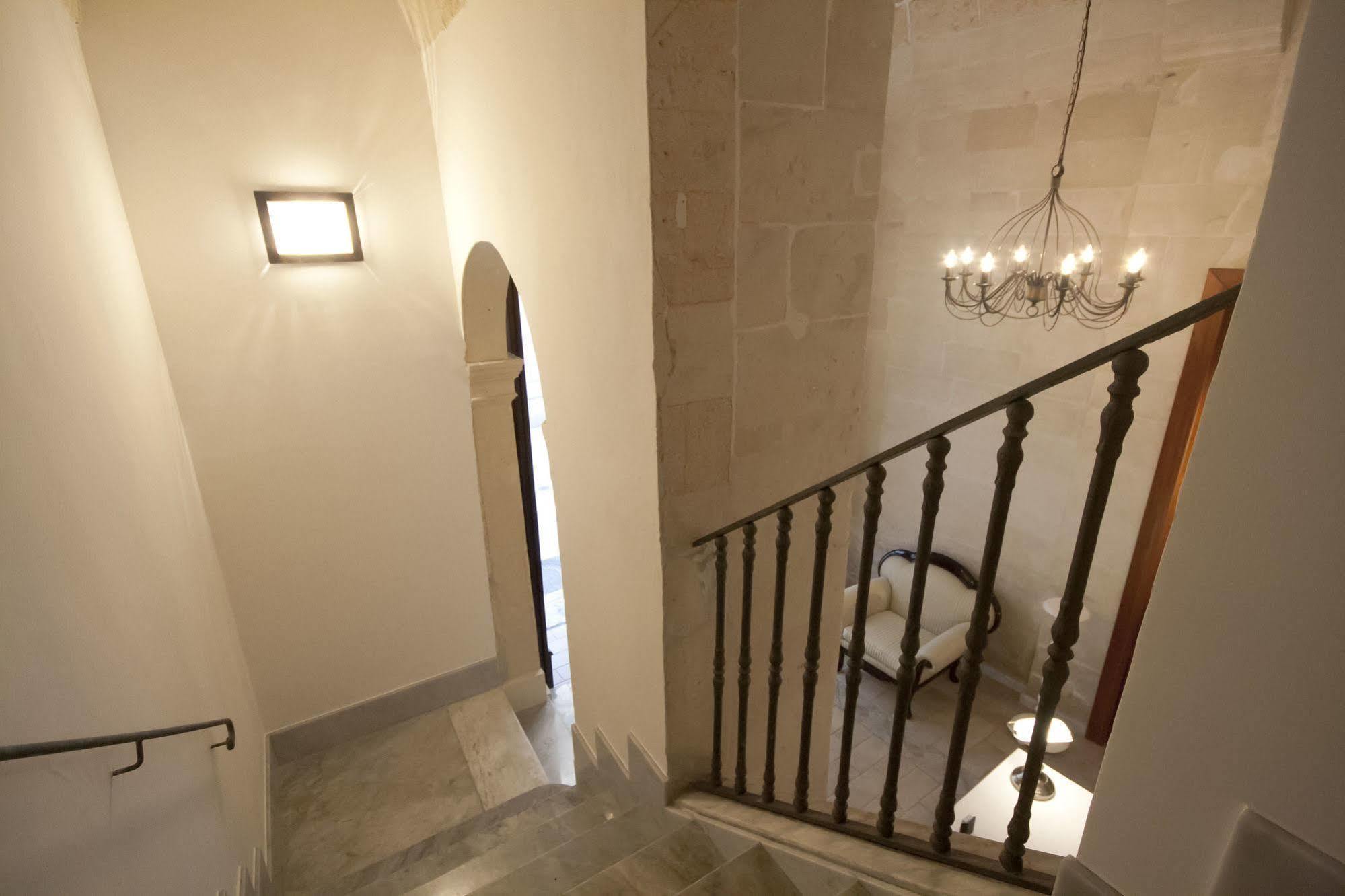 And So Bed and Breakfast Lecce Eksteriør billede